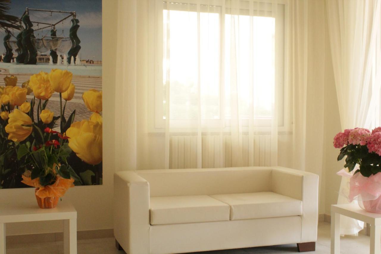 Hotel Clara ริชโชเน ภายนอก รูปภาพ