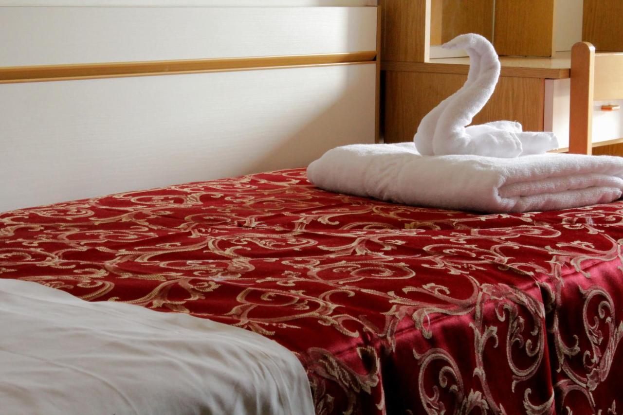 Hotel Clara ริชโชเน ภายนอก รูปภาพ