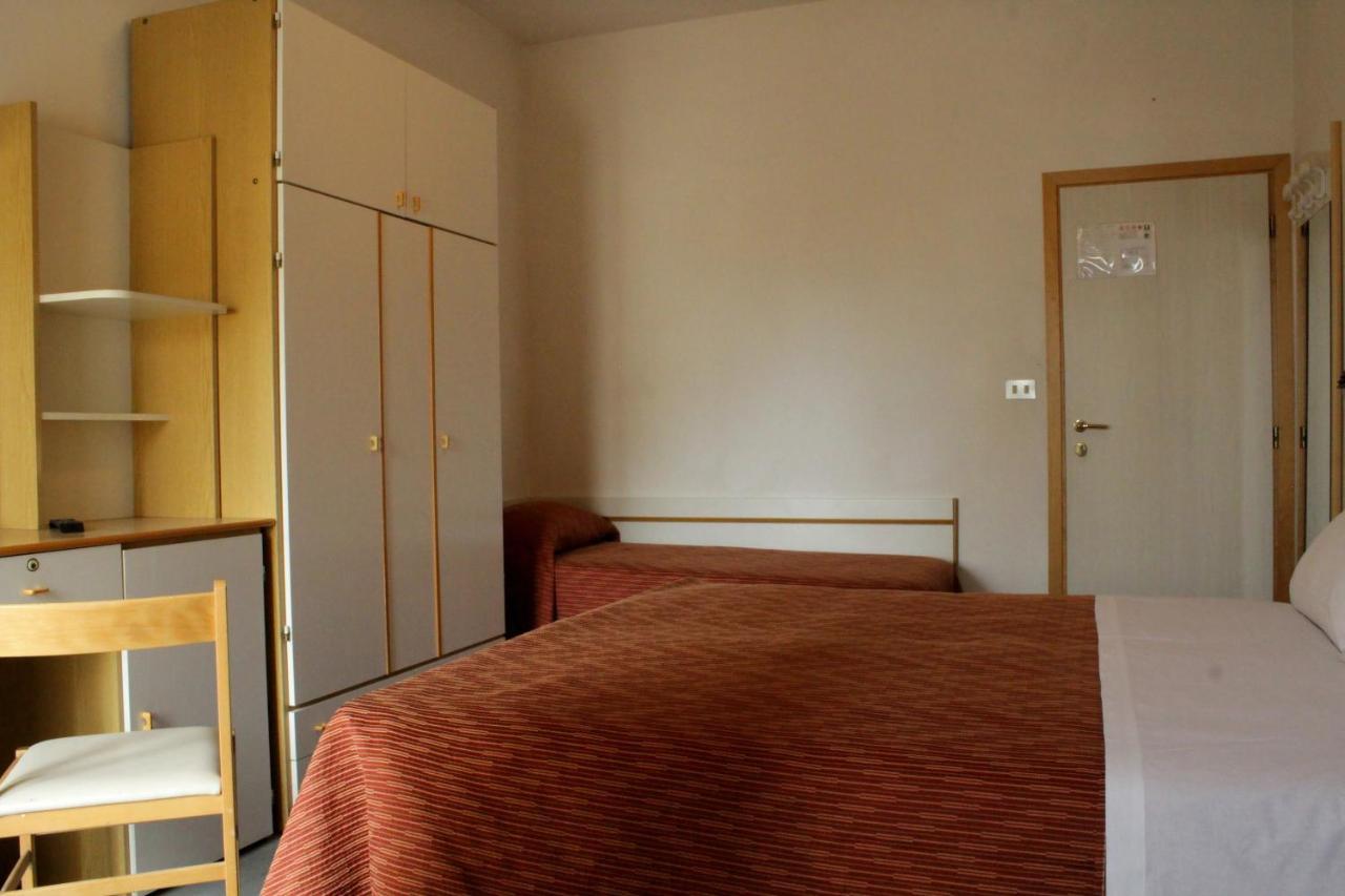 Hotel Clara ริชโชเน ภายนอก รูปภาพ
