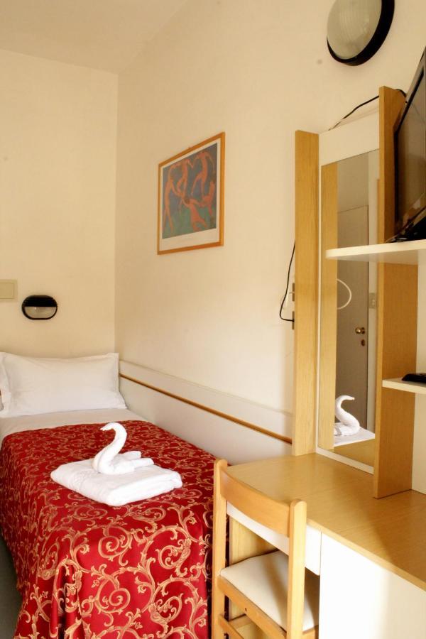 Hotel Clara ริชโชเน ภายนอก รูปภาพ
