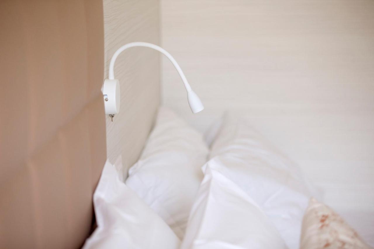 Hotel Clara ริชโชเน ภายนอก รูปภาพ