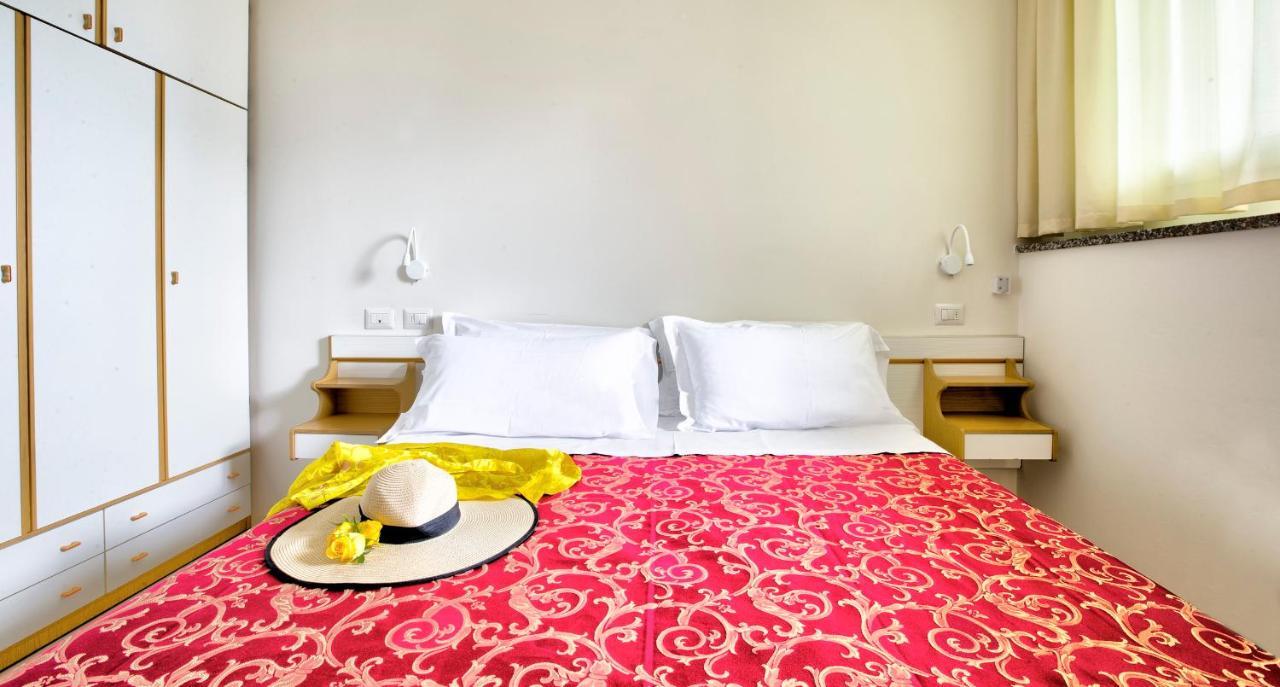 Hotel Clara ริชโชเน ภายนอก รูปภาพ