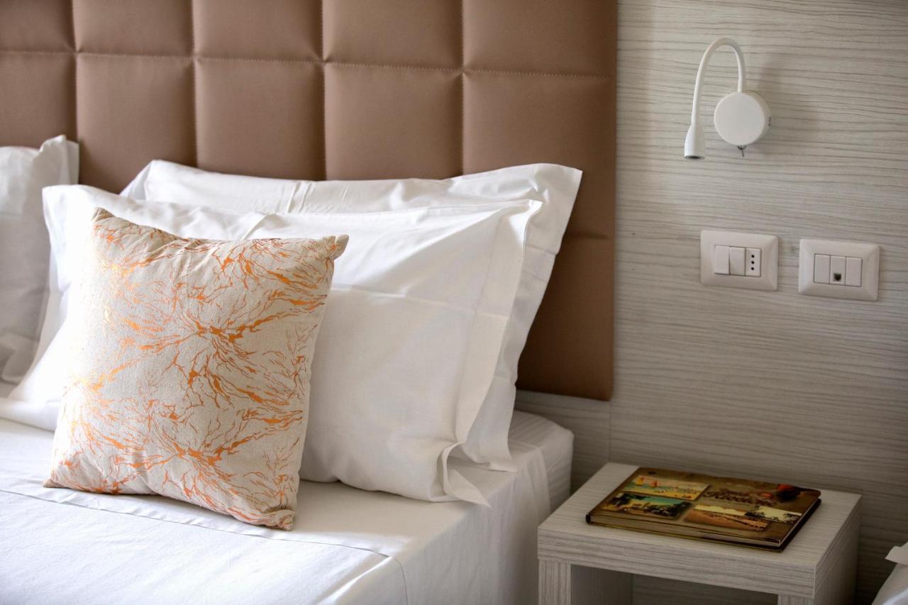 Hotel Clara ริชโชเน ภายนอก รูปภาพ
